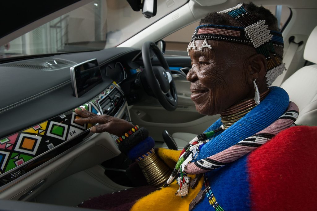 BMW, 7 Series, smetechguru, Ndebele, cultural artwork, Esther Mahlangu