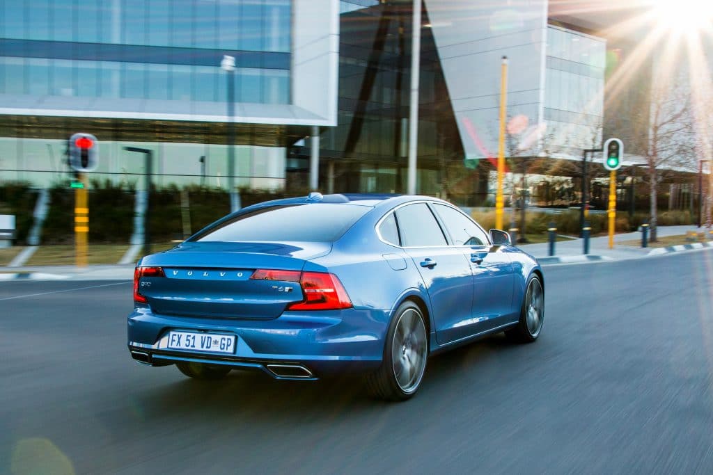 Volvo, S90, Volvo S90, performance car, performance vehicle, luxury car, R-Design