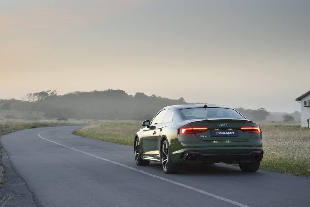 smetechguru, car news, motoring news, Audi, coupe, performance car, performance vehicle, Audi RS, Audi RS5
