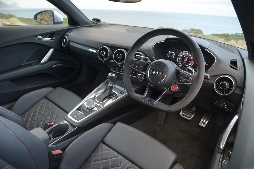 Audi, sportscar, sports car, performance vehicle, performance car, Audi RS, Audi TT, Audi TT RS Coupé, coupe, South Africa, smetechguru, motoring news, car news