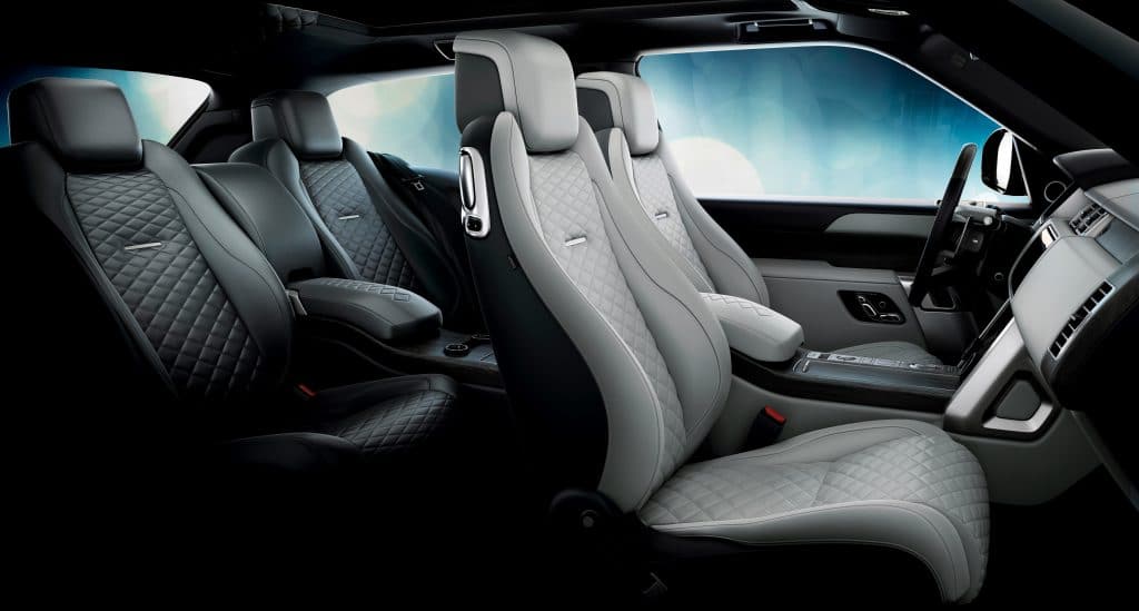 Land Rover, Range Rover, smetechguru, car news, motoring news, SUV, premium SUV, luxury SUV, luxury offroader, posh SUV, Range Rover SV Coupe,
