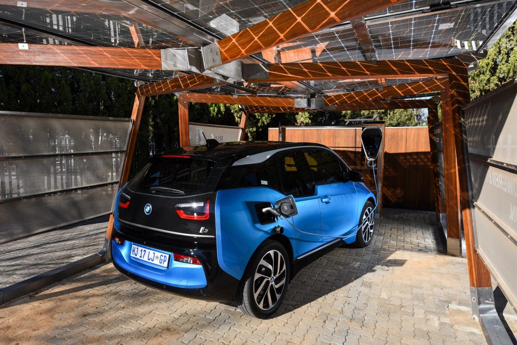 BMW, electric car, electric vehicle, green car, BMW i3, BMW i-range, smetechguru