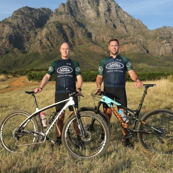 Shane Chorley, Butch James, smetechguru, mountain biking, cycling, Absa, Land Rover, Absa Cape Epic