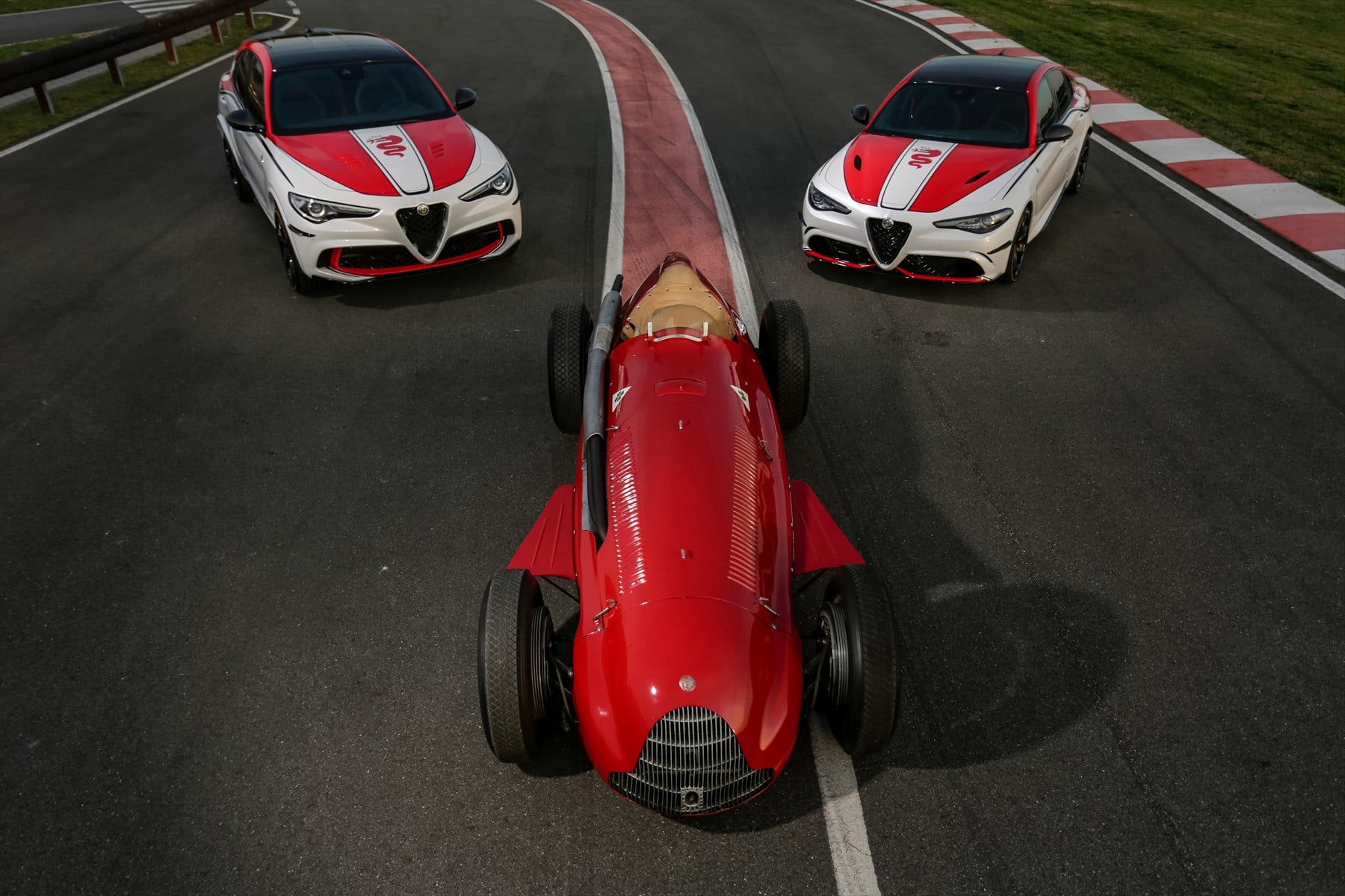Quot Alfa Romeo Racing Quot Celebrates Grand Prix Number 1000 In