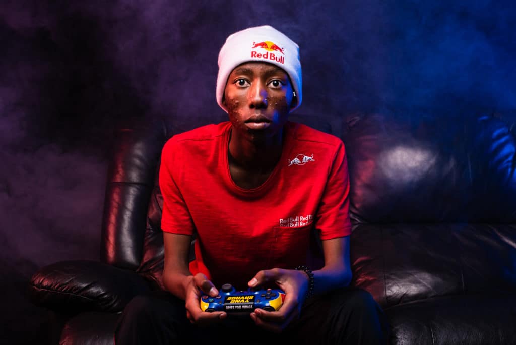 Thabo Moloi, eSports athlete, Red Bull, smetechguru, gaming, eSports,