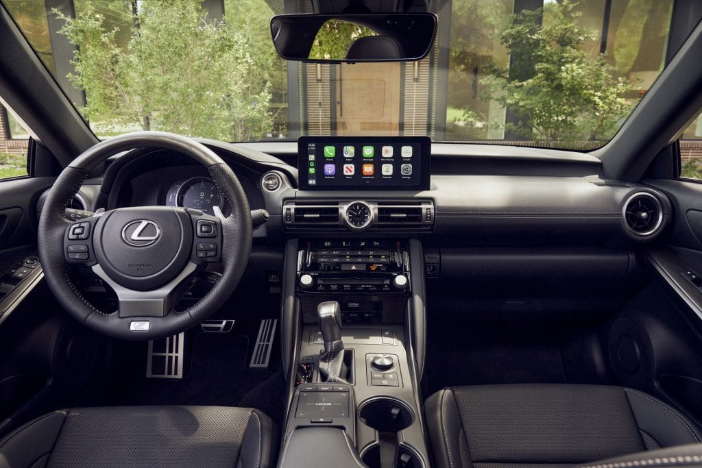 Toyota, Lexus, Lexus IS, smetechguru, sedan, salloon, family car, luxury car,
