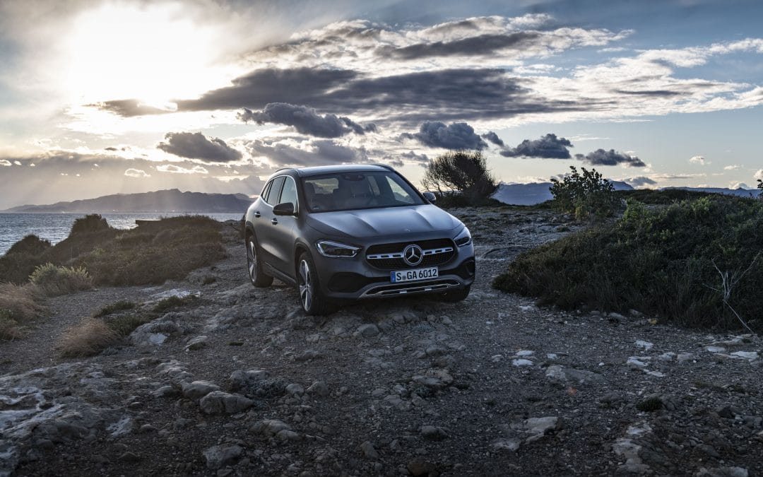 Mercedes-Benz, Mercedes GLA, Mercedes-Benz GLA, SUV, compact SUV, smetechguru, family vehicle,