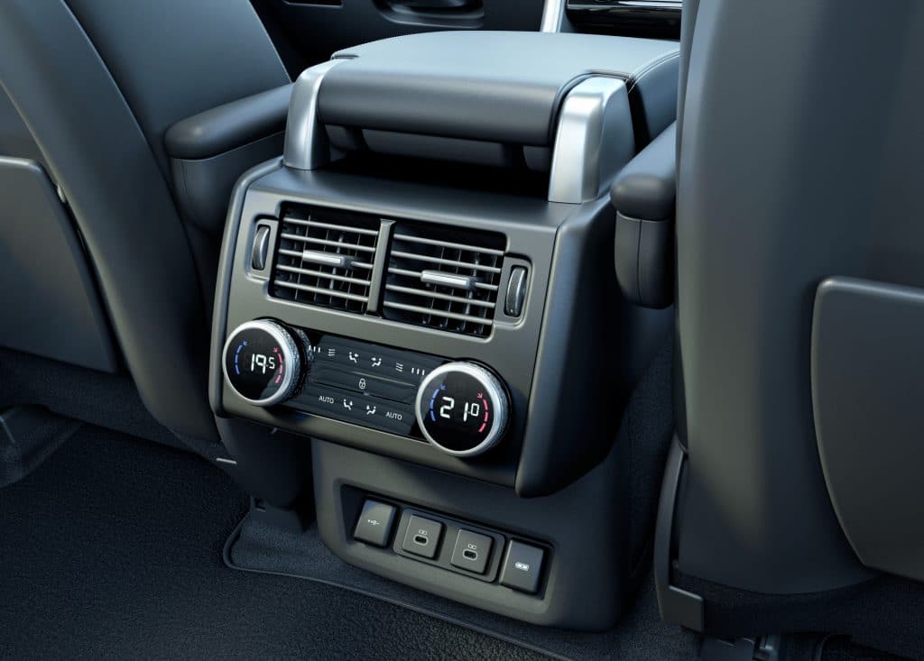 JLR, Jaguar Land Rover, Land Rover, Land Rover Discovery, 4x4, offroader, family vehicle, luxury SUV, SUV, 7-seater, smetechguru
