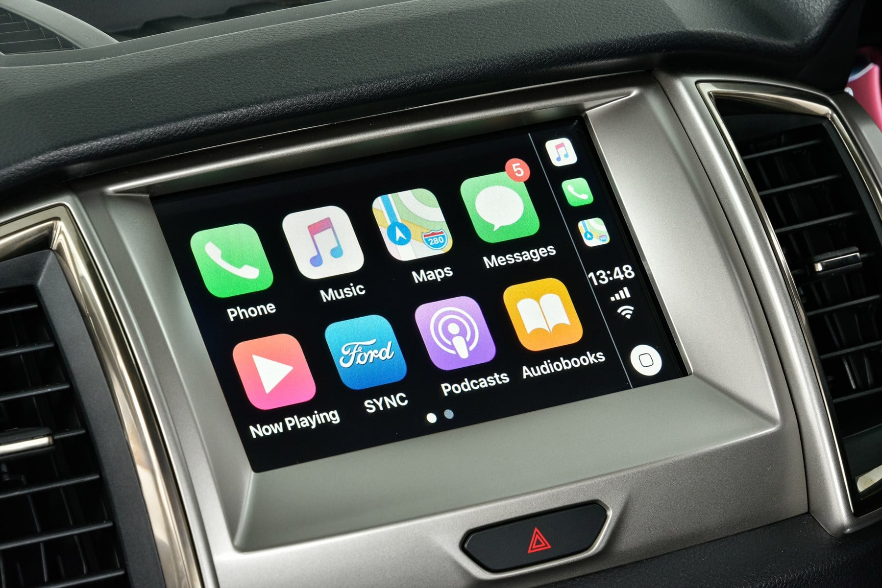 Quick review - Apple CarPlay - SME Tech Guru