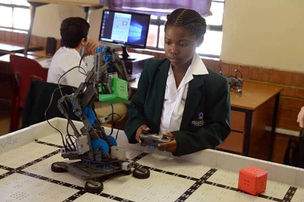 2025 VISION: THE SKILLS YOU NEED TO DEVELOP NOW, FOR CAREERS OF THE FUTURE