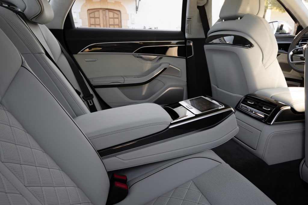 Audi, Audi A8, Audi S8, sports car, performance car, luxury sedan, family vehicle,