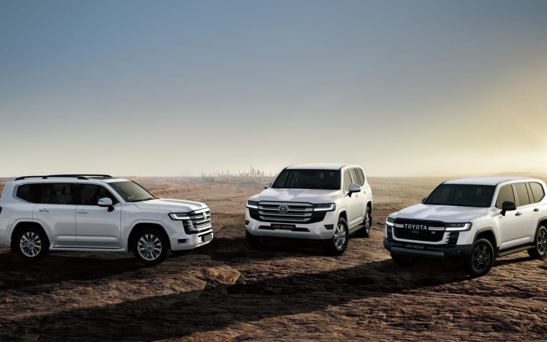 Toyota, SUV, family vehicle, large SUV, 7 seater, offroader, 4x4, legendary offroader, Toyota, Toyota Land Cruiser range, luxury SUV, Toyota Land Cruiser 300