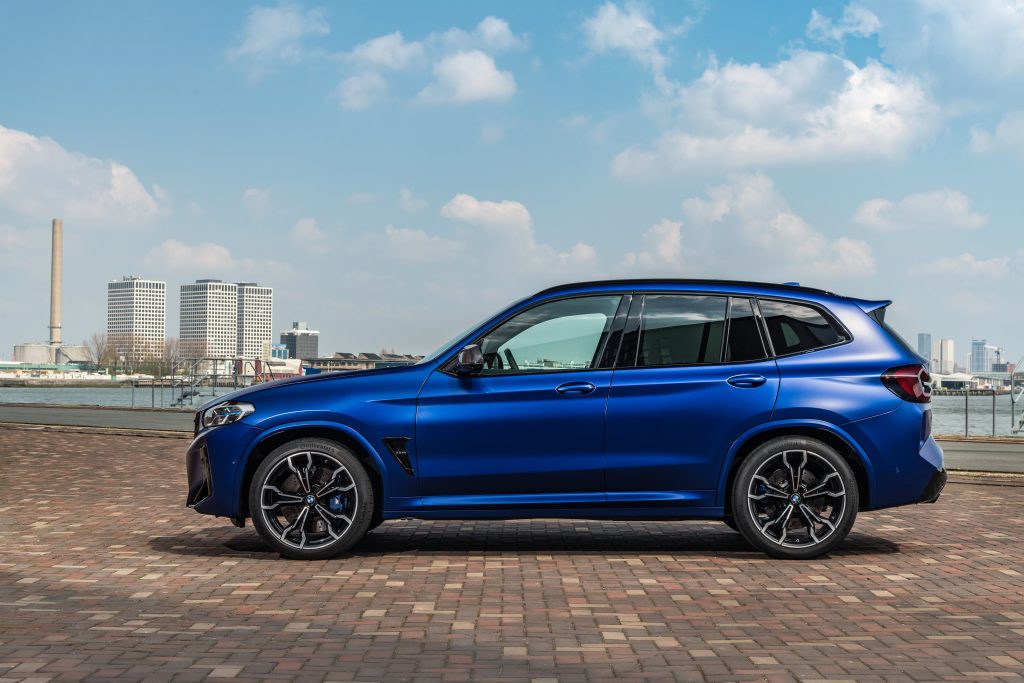 BMW, BMW M, sports car, performance vehicle, SUV, BMW X3, BMW X4, BMW X4M, BMW X3M, sporty SUV, family vehicle, luxury SUV, SAV, sports activity vehicle