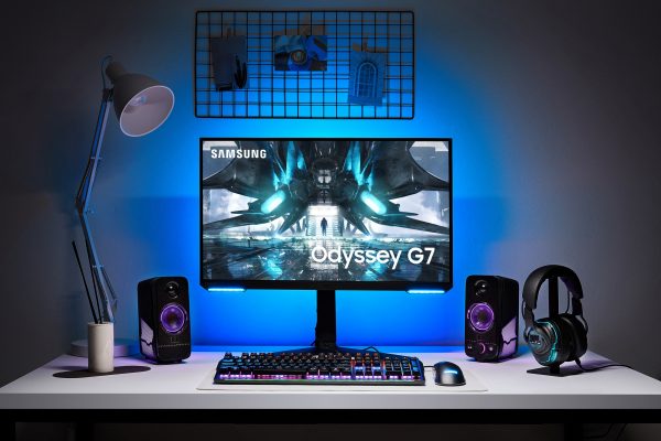 Samsung Odyssey, Samsung. PC gaming, monitor, display, gaming tech, Odyssey G7 28” (Model: G70A) – The Odyssey G7 combines spellbinding visuals with next-gen performance for players. Featuring an Ultra High Definition (UHD) panel with a wide 178-degree viewing angle, along with HDR400, the G7 produces incredible colours with more contrast, deeper blacks and brighter whites for spectacular depth and life-like detail. With a 4K industry-leading 144Hz refresh rate and ultra-low 1ms[2] response time, combined with NVIDIA® G-SYNC® Compatible and AMD FreeSync Premium Pro, players get real-world accuracy. Thanks to HDMI 2.1 compatibility, delivering max resolution and refresh rates for not only PC, but next-generation consoles with 4K 120Hz support, G7 offers high-quality consistency in every play. The G7’s signature CoreSync design brings the colours of games off-screen and into players’ real environments for world-blending immersion with a personal touch. Odyssey G5 27” (Model: G50A) – The Odyssey G5 is perfect for players looking to take their games to the next level, both on PC and next-generation gaming consoles. It is the first Odyssey that features a Quad High Definition (QHD) panel with a 165Hz refresh rate delivering a 1ms[3] response time as well as HDR10 for awe-inspiring graphics that are ready to perform. G-SYNC Compatible and AMD FreeSync Premium take performance up a level to provide a stutter-free competitive edge. With a height-adjustable stand, players can tilt, swivel and pivot their monitor to create a fully ergonomic setup that’s comfortable to play on for hours. Odyssey G3 27” and 24” (Model: G30A) – The Odyssey G3 is ideal for all players looking for an accessible way to step up their game. With a speedy 144Hz refresh rate and 1ms[4] (MPRT) response time, pixels change with a near-instant response for fast-paced action and swift on-screen performance. AMD FreeSync Premium smooths out the action for uninterrupted game flow, allowing players to see games just as the creators intended. The G3 features a height-adjustable stand, ensuring players are just as comfortable as they are immersed. The Samsung G70A and G50A Odyssey gaming monitors also include an array of intuitive multitasking features to get the most out of every interaction whether gaming or enjoying creating content. Each monitor features multiple screen management tools for multitasking. Users can effortlessly game, watch and chat all at the same time with Picture-by-Picture (PBP) or create a virtual second screen with Picture-in-Picture (PIP) and flexible customization. With Easy Setting Box, players can conveniently manage multiple screens on one monitor with fully optimized window allocations for better multitasking, so players no longer have to choose between watching their favourite streamer or playing their game. Additionally, with Auto Source Switch+, players can get to their content faster without flipping through multiple inputs. Users can easily turn on PCs or console for the monitor to instantly recognize and switch to the active input.