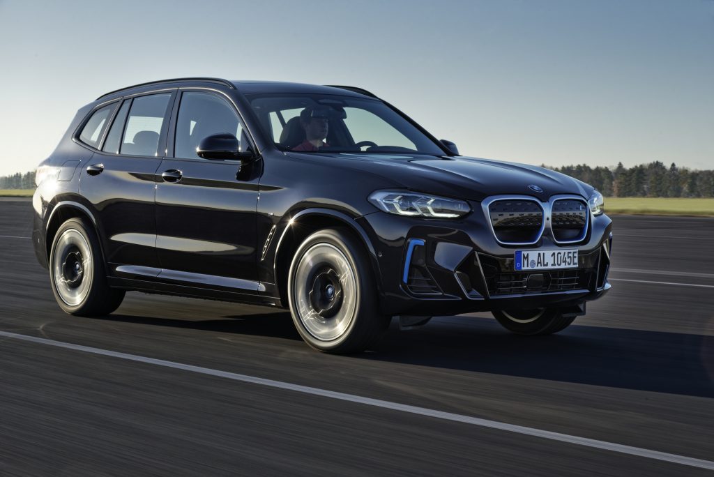 BMW, SUV, BMW iX3, luxury SUV, family vehicle, electric vehicle, electric car, Tesla rival
