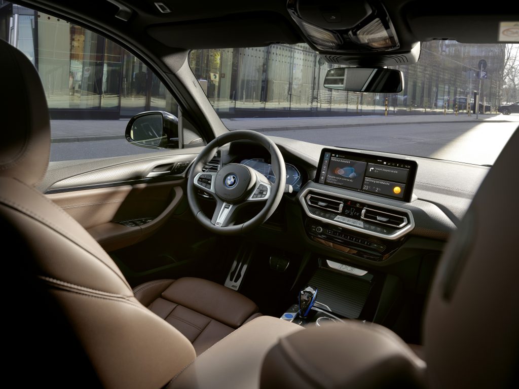 BMW, SUV, BMW iX3, luxury SUV, family vehicle, electric vehicle, electric car, Tesla rival
