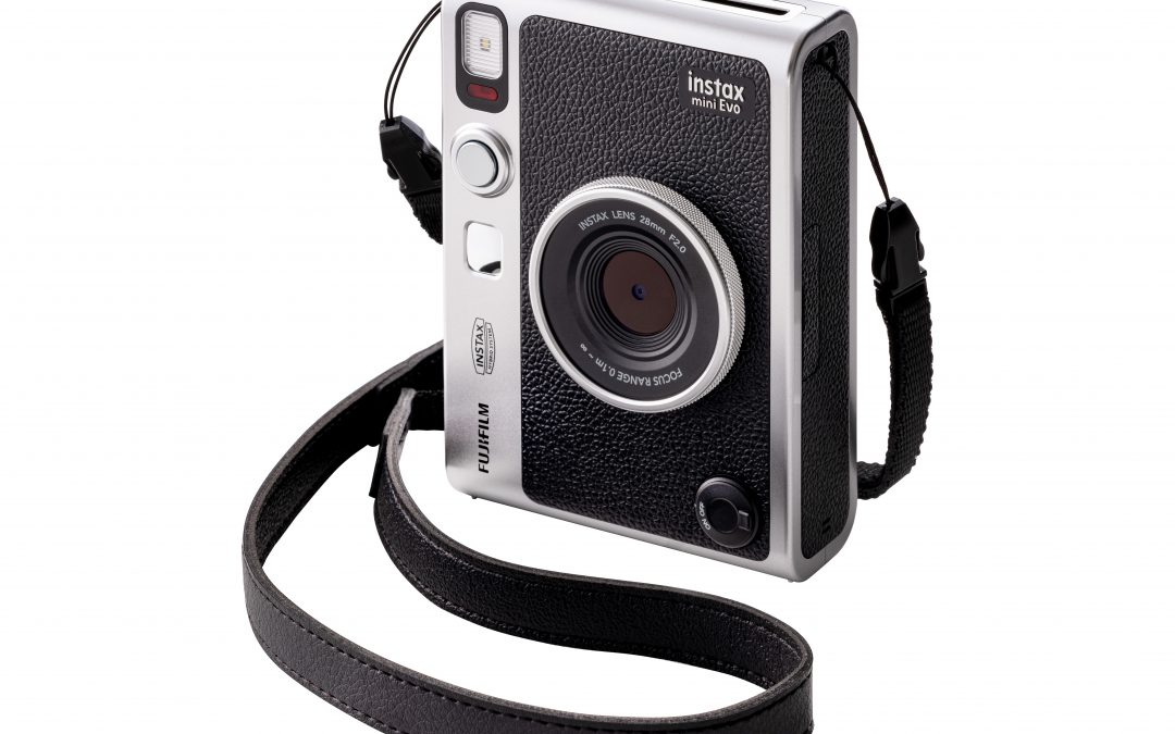 Capturing NB life moments as you go & printing them out on the go: Quick review of Fujifilm’s Instax Mini Evo