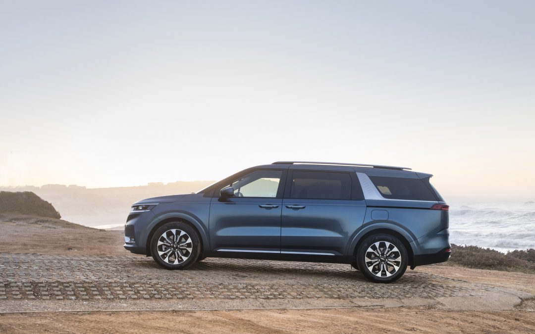 The all-new Kia Carnival. Live a big life.