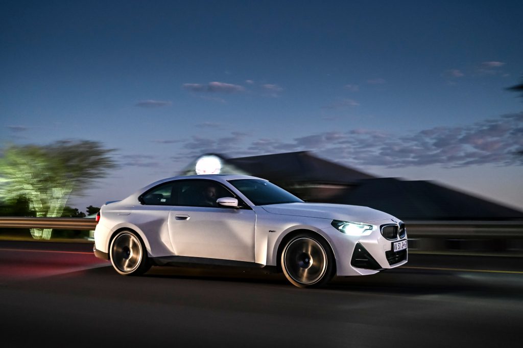 BMW 2 Series Coupé, SMETechGuru, BMW, BMW 2 series, sports car, performance car, coupe,