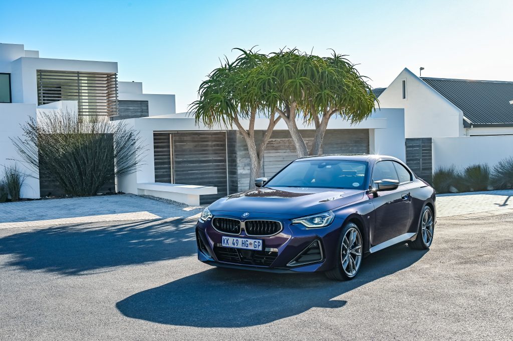 BMW 2 Series Coupé, SMETechGuru, BMW, BMW 2 series, sports car, performance car, coupe,