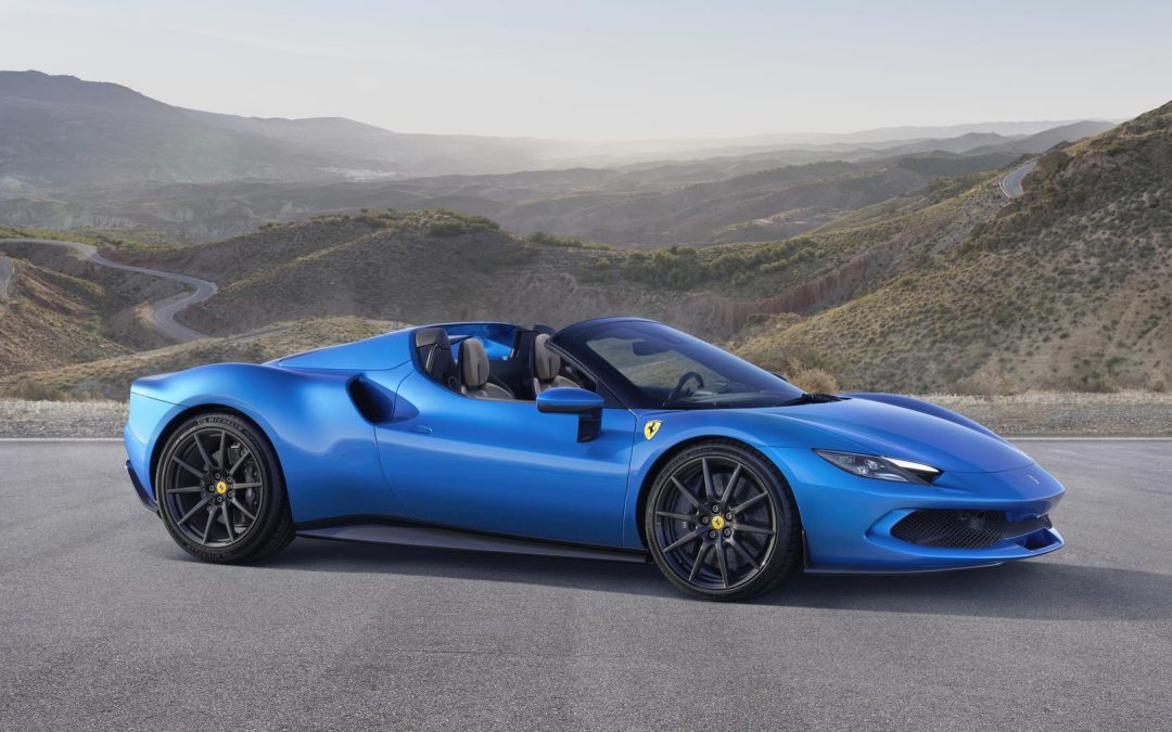 296 GTS: DEFINING THE CONCEPT OF DRIVING THRILLS, INCLUDING TOP DOWN