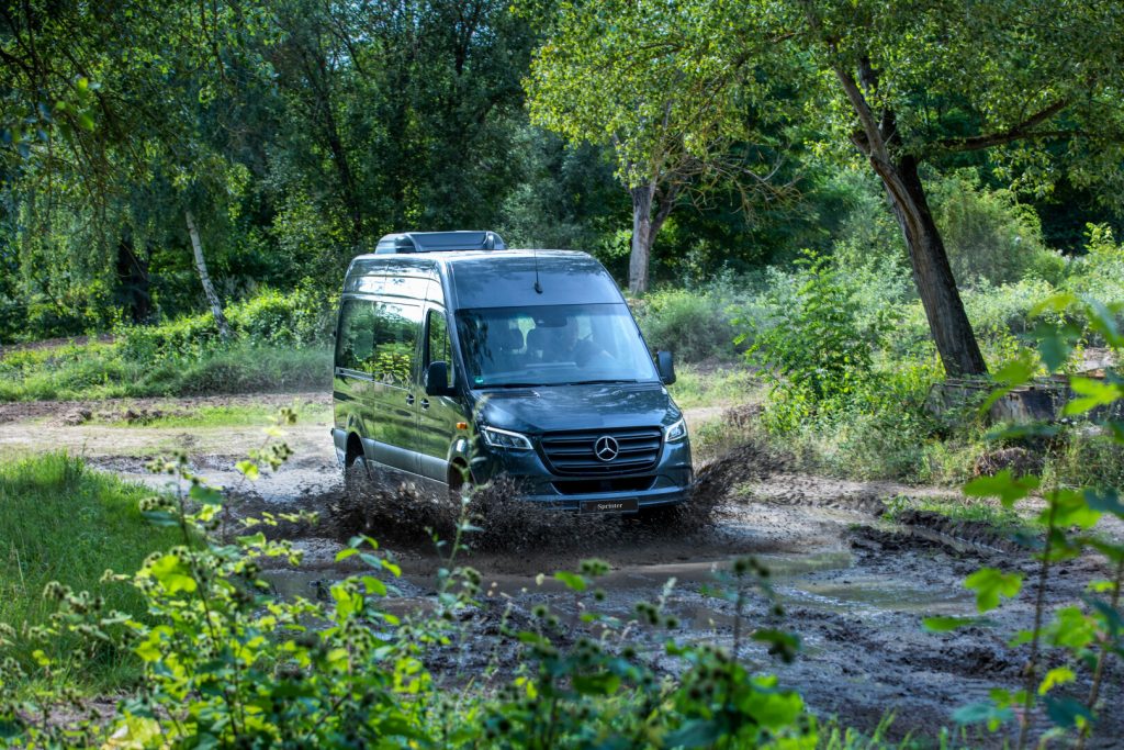 Mercedes, Mercedes-Benz, Mercedes-Benz Sprinter AWD Motorhome, motorhome, family vehicle, luxury MPV, MPV, people mover, Mercedes-Benz, Mercedes, SMETechGuru