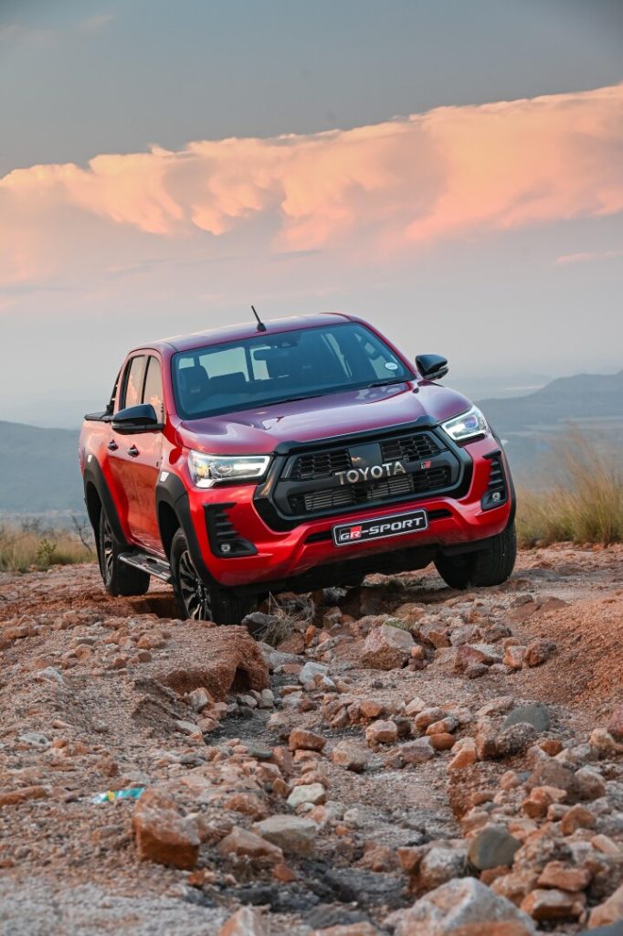 Toyota, bakkie, UTE, family vehicle, Toyota, Toyota Hilux, Hilux GR Sport, SMETechGuru, offroader, 4x4,