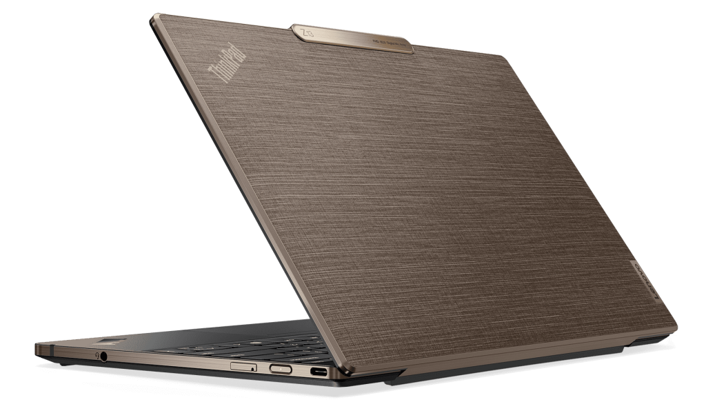 MWC 2023, Mobile World Congress, laptop, notebook PC, PC, computer, Lenovo, SMETechGuru, 