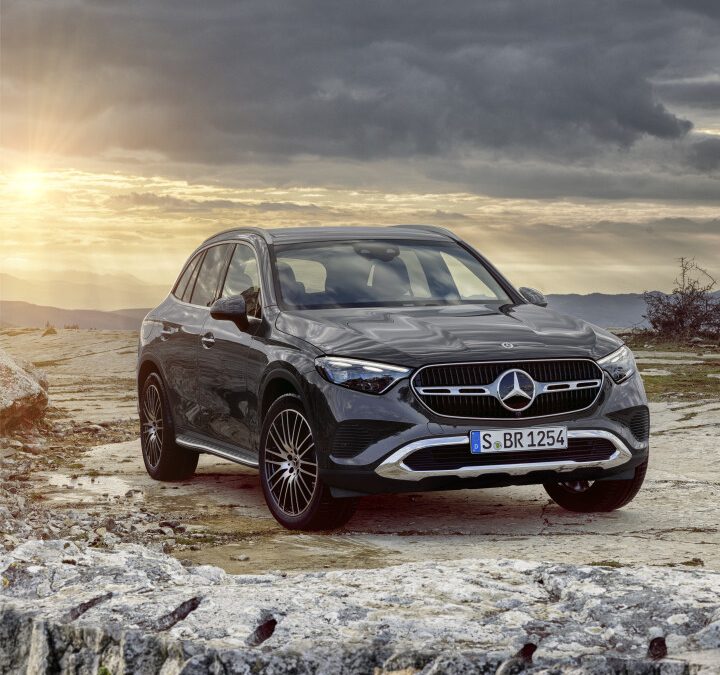 family vehicle, SUV, luxury vehicle, luxury SUV, SMETechGuru, Mercedes-Benz, Mercedes, Mercedes-Benz GLC, new GLC, family vehicle,