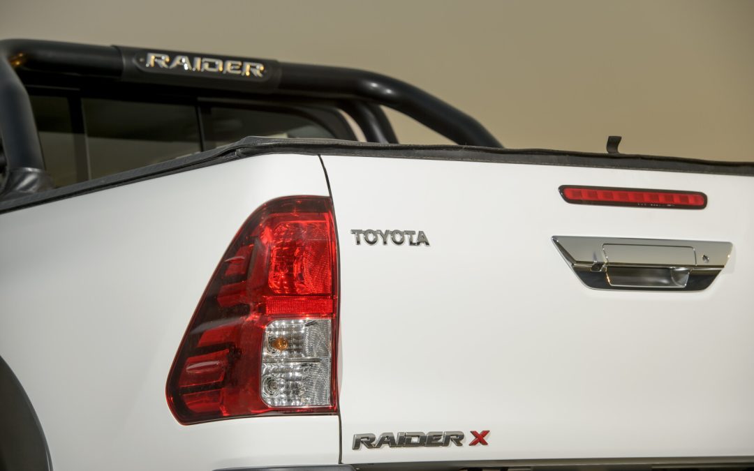 Toyota, Hilux, bakkie, UTE, double cab, offroader, 4x4, family vehicle, Toyota Hilux, Toyota Hilux X, X-factor, Hilkux X, SMETechGuru,