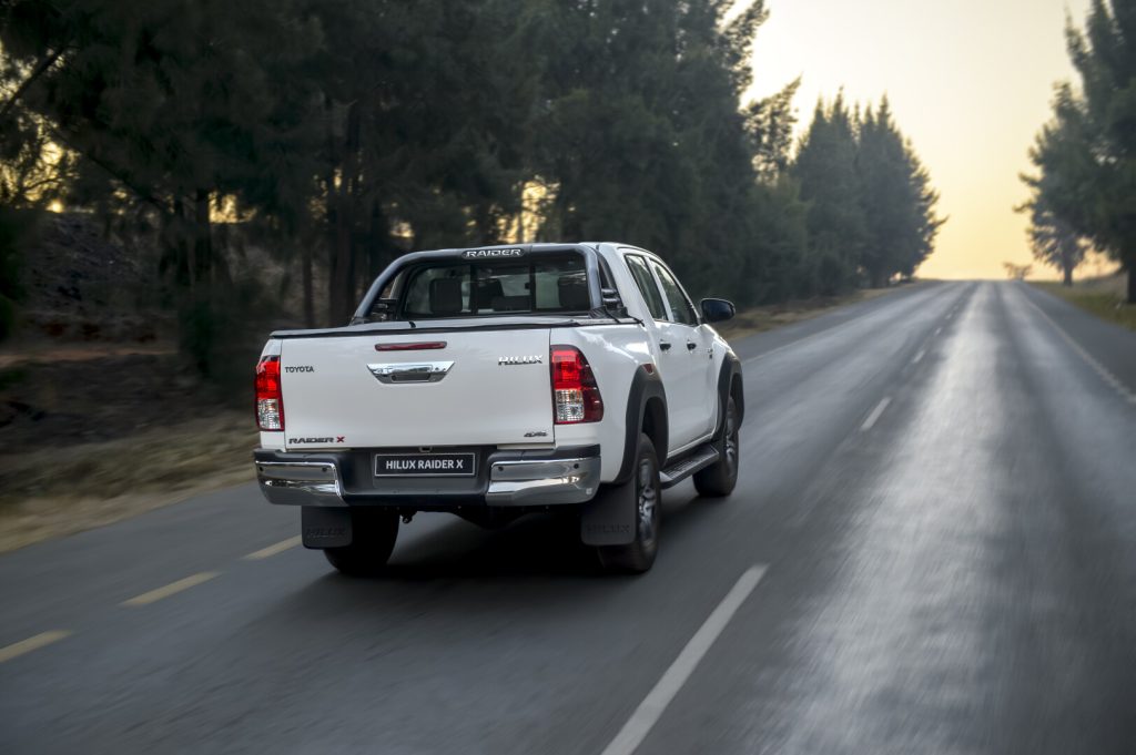 Toyota, Hilux, bakkie, UTE, double cab, offroader, 4x4, family vehicle, Toyota Hilux, Toyota Hilux X, X-factor, Hilkux X, SMETechGuru,