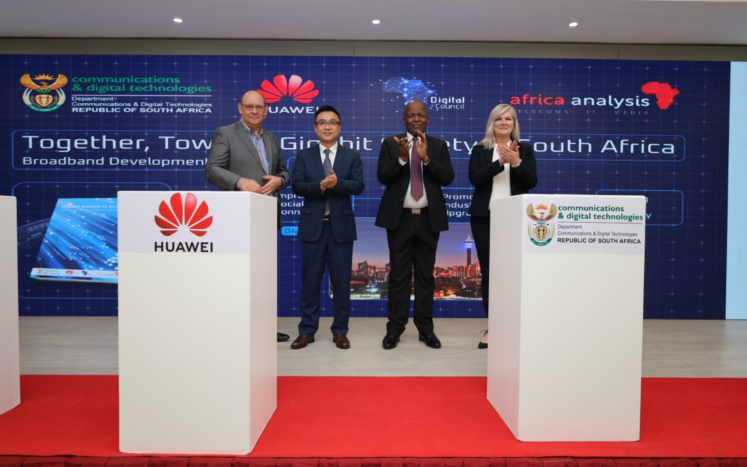 Huawei, DCDT partner to drive broadband deployment, SMME skills development