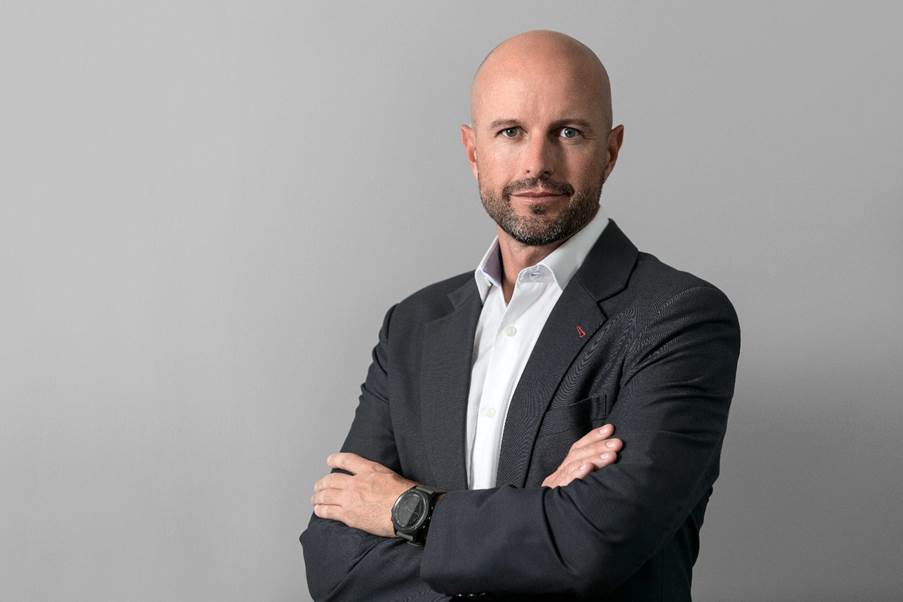 Connecting communities: How fibre networks in South Africa tackle technical and logistical hurdles