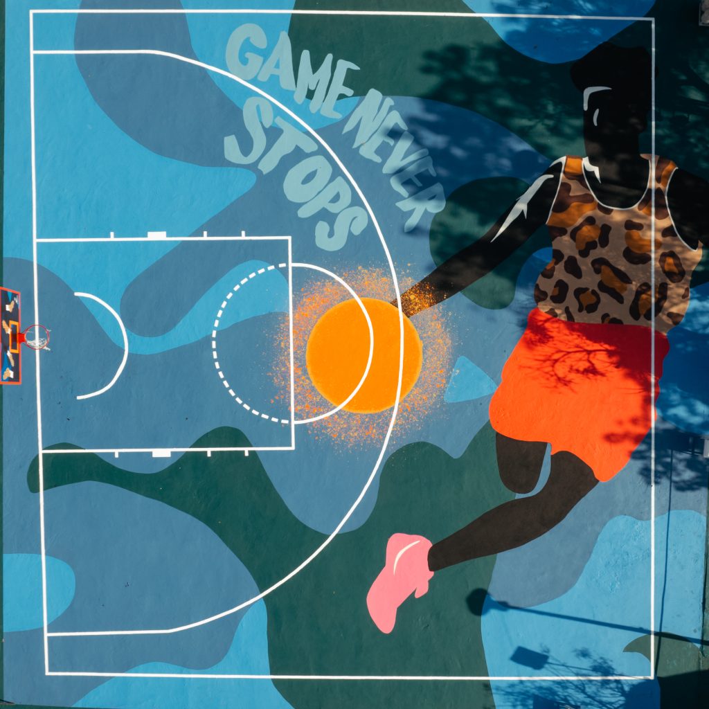 Former NBA Star and Hennessy In the Paint Ambassador, Joakim Noah, local artist Sphephelo Mnguni, local community leader, General Manager Southern Africa and Marketing Director of Moët Hennessy, David White