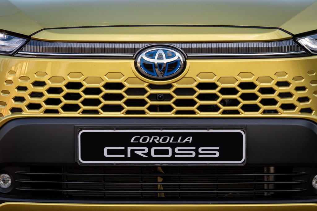 Toyota, Toyota Corolla range, Toyota Corolla Cross, crossover, SUV, SMETechGuru, family vehicle, SUV, hybrid, South Africa’s Best-Selling SUV South Africa’s Best-Selling Hybrid Vehicle South Africa’s Second-Best Selling Passenger Vehicle New Exterior Design Across All Models (Excluding GR-S)