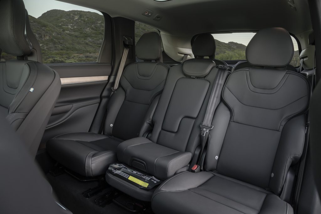 Volvo, EV, electric vehicle, SMETechGuru, Volvo EX90, luxury SUV, SUV, family vehicle, world's safest car, luxury vehicle, Volvo South Africa,