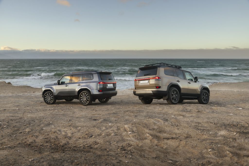 MEET THE ALL-NEW LEXUS GX: A PREMIUM OFF-ROADER REIMAGINED, Lexus GX, offroader, 4x4, luxury vehicle, family vehicle, SUV, luxury SUV, 7-seater, SMETechGuru, Toyota,