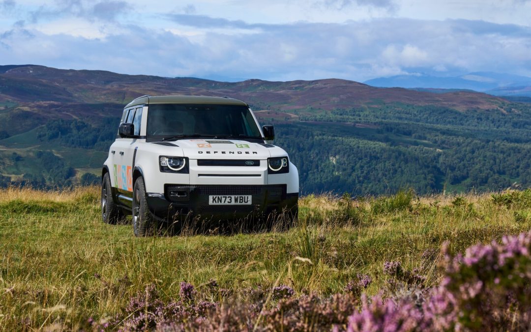 Defender pledges support for local conservation and humanitarian heroes with new ‘Defender Awards’ initiative