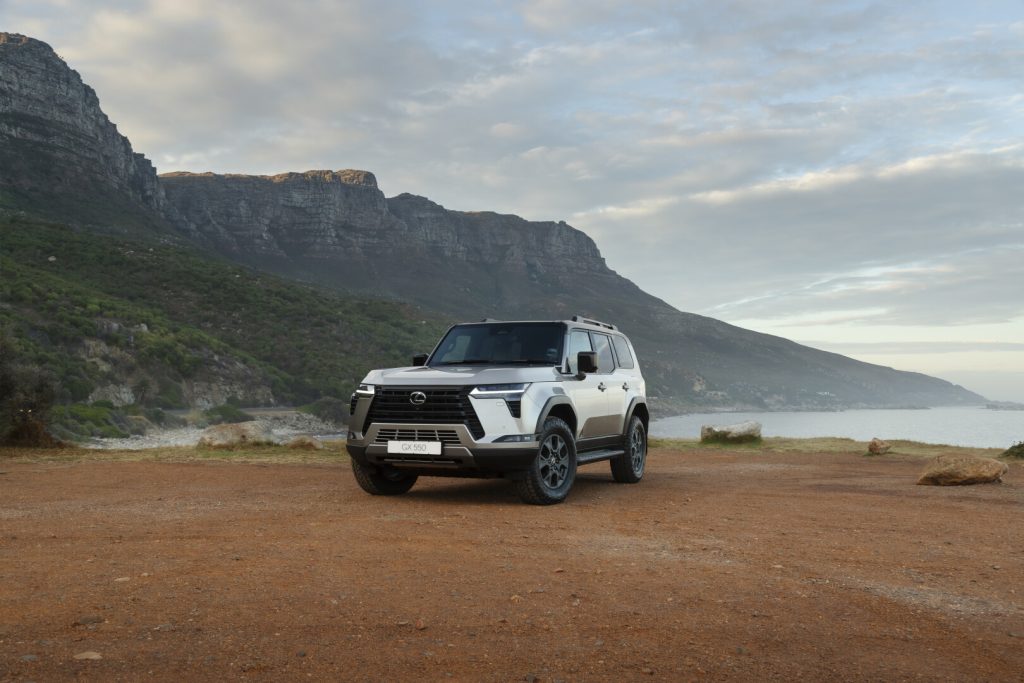 MEET THE ALL-NEW LEXUS GX: A PREMIUM OFF-ROADER REIMAGINED, Lexus GX, offroader, 4x4, luxury vehicle, family vehicle, SUV, luxury SUV, 7-seater, SMETechGuru, Toyota,