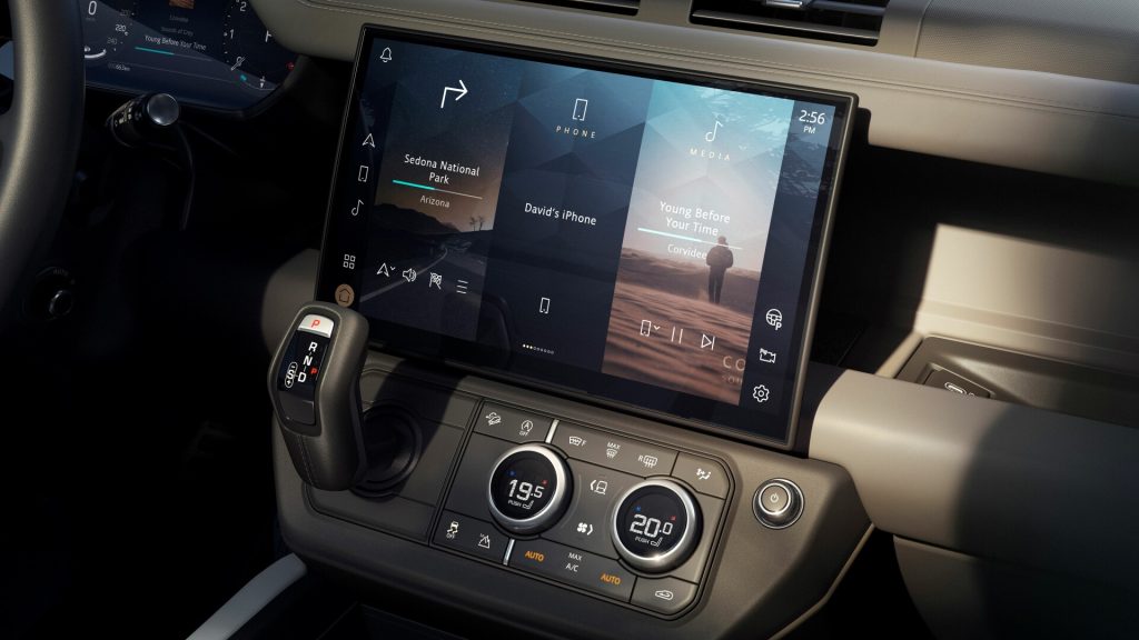 Defender upgraded: The unstoppable 4x4 is now even more distinctive and easy to use, SMETechGuru