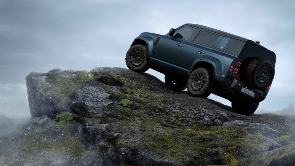 Defender upgraded: The unstoppable 4x4 is now even more distinctive and easy to use, SMETechGuru