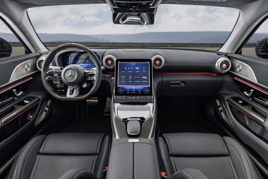 King of the Hill, the Mercedes-AMG GT 63 S E PERFORMANCE: Fastest accelerating AMG series model