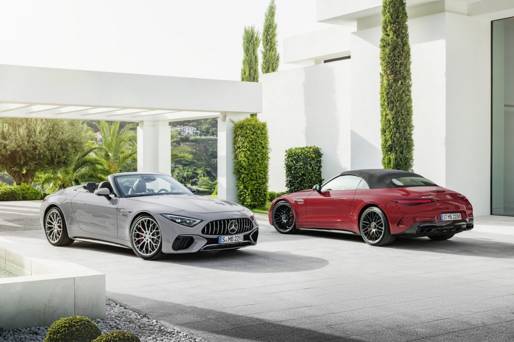 The Mercedes-AMG SL 63: A performance icon reborn, Mercedes, Mercedes-Benz, Mercedes-AMG, sports car, performance car, cabriolet, coupe, SMETechGuru, muscle car, Merc,