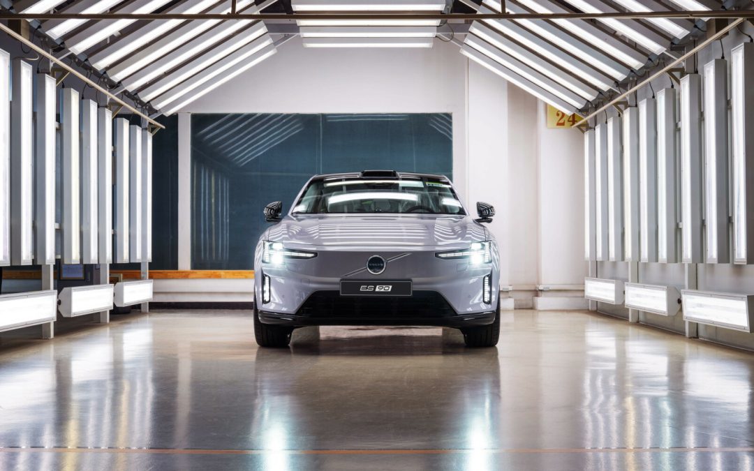 Volvo Cars starts production of the new fully electric Volvo ES90, Volvo Cars, Volvo, luxury car, SMETechGuru,