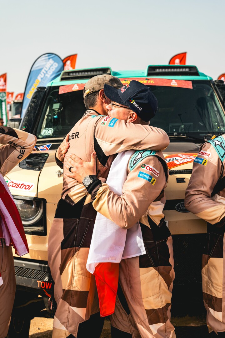 Defender Rally makes history with debut Dakar victory, Jaguar Land Rover, Land Rover, Defender, Defender Rally, Dakar, Dakar Rally, Land Rover Defender,