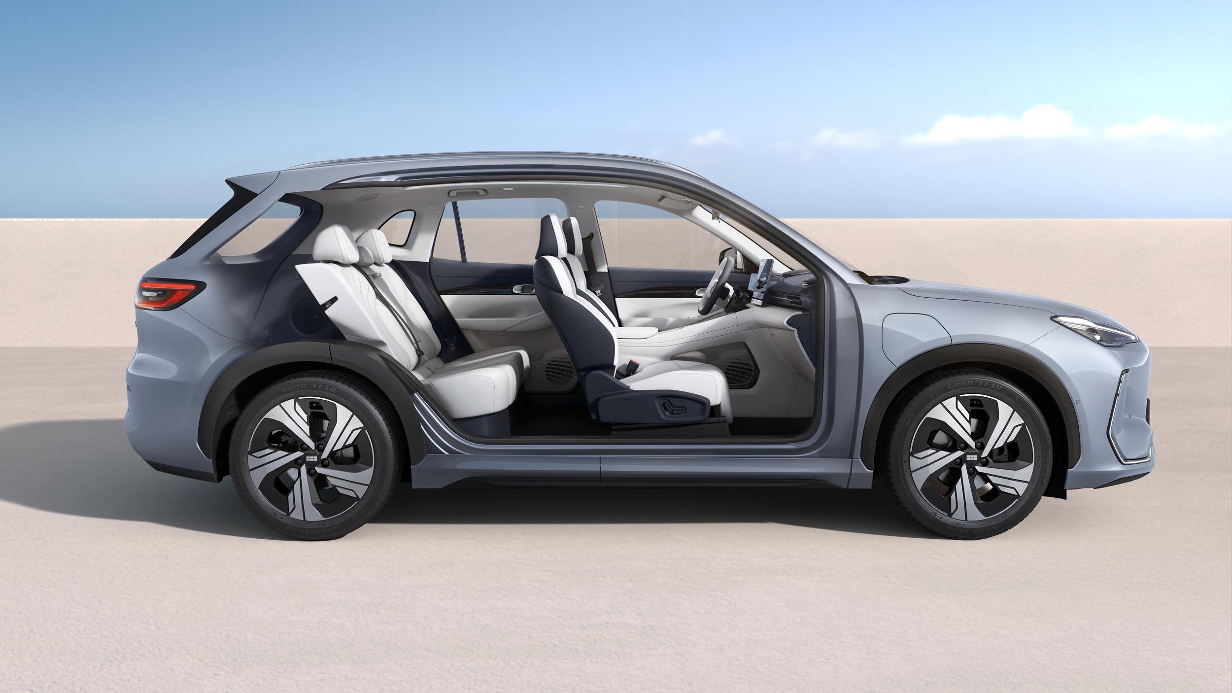 Geely E5 Rolls Out First Global OTA Update in 2026, Bringing Smarter In-Car Experiences