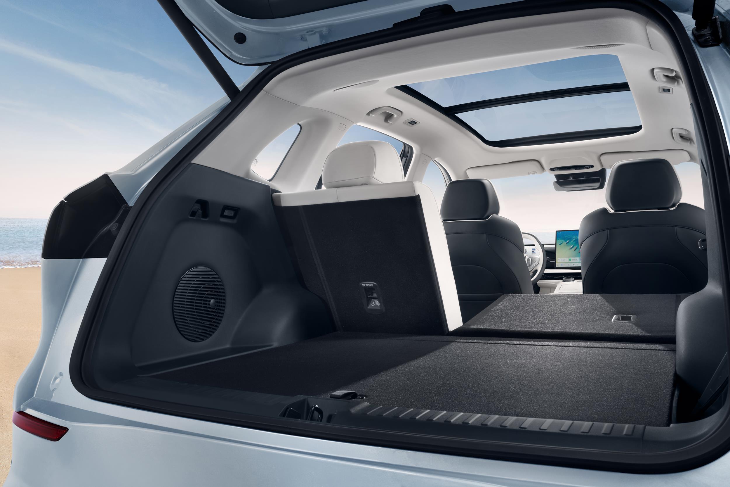 Geely E5 Rolls Out First Global OTA Update in 2026, Bringing Smarter In-Car Experiences