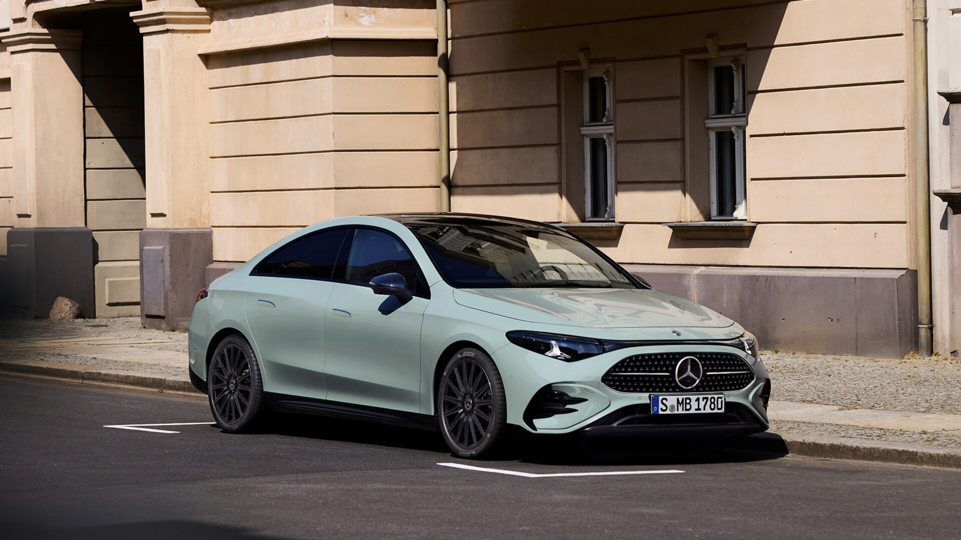 140 years of the automobile, 130 years of transport, 100 years of Mercedes-Benz: An anniversary year full of magic moments, SMETechGuru, Mercedes, Carl Benz, Mercedes-Benz, Daimler Benz, Daimler,