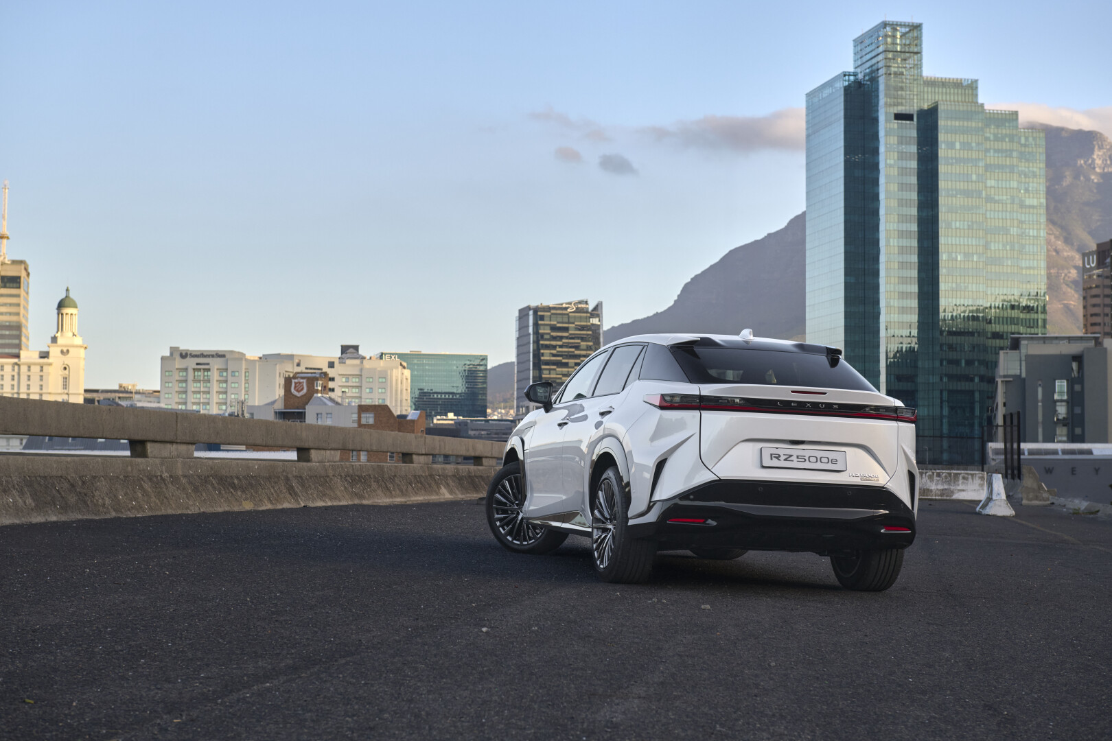 Lexus South Africa
LEXUS INTRODUCES THE ALL-NEW RZ TO SOUTH AFRICA, Lexus, Toyota, Lexus RZ, EV, electric vehicle, BEV, battery electric vehicle, SMETechGuru,