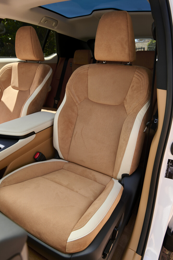 Lexus South Africa
LEXUS INTRODUCES THE ALL-NEW RZ TO SOUTH AFRICA, Lexus, Toyota, Lexus RZ, EV, electric vehicle, BEV, battery electric vehicle, SMETechGuru,